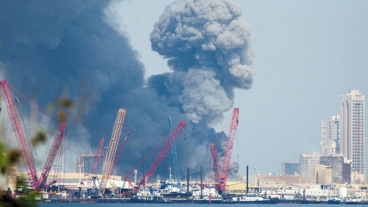 Cena ropy atakuje 120 dolarů, šok zvedne inflaci a zbrzdí ekonomiku